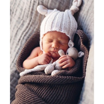 Babybreiboek met Noorse patronen voor kleding en accessoires