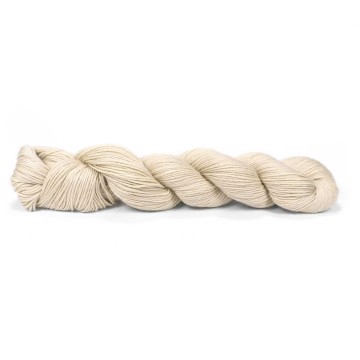 Pinta Beige – merino zijde ramie garen in lichte natuurlijke beige tint