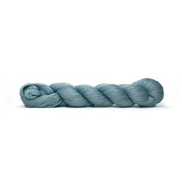 Pinta Sage – merino zijde ramie garen in zachte grijsgroene tint