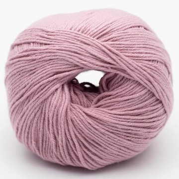 Alba GOTS Magnolia – biologisch katoenen garen in zachte lichtroze tint