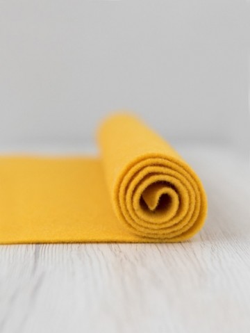 Vilt 30x30 licht oranje