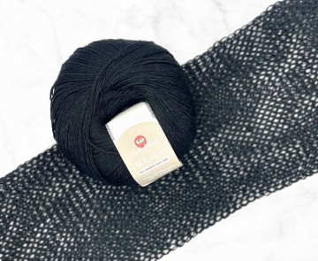 bamboe garen donkerblauw bijna zwart luxe vezel geschikt voor breien en haken