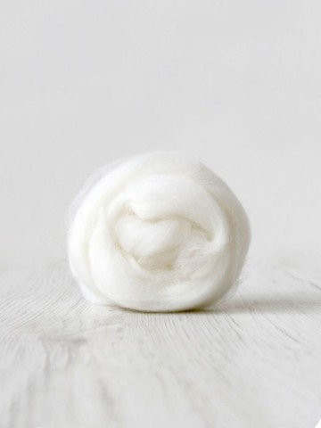 Gekleurde Corriedale spierwit