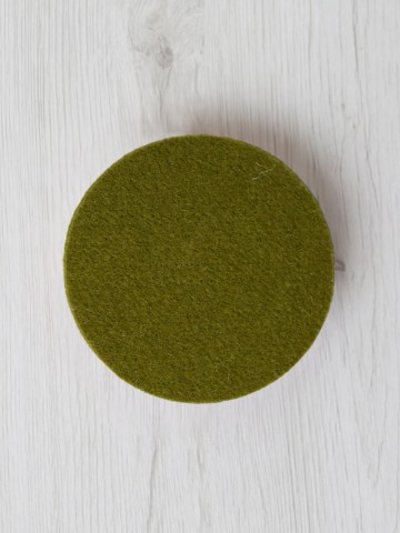 Vilten ronde onderzetter Olive – 3 mm wolvilt