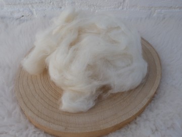 Natuurlijk wit kleurige Kernwol (corewol)