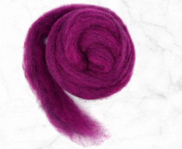 Roze-paars corriedale kaardvlies gemêleerd Cosmos