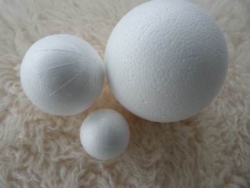 Styropor ook wel Tempex, Piepschuim bal 12 cm