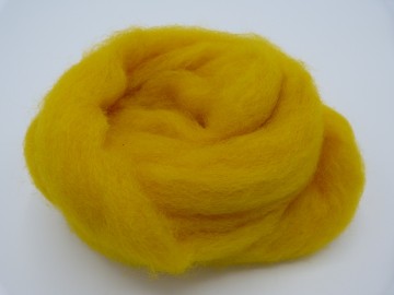 Corriedale kaardvlies in lont geel