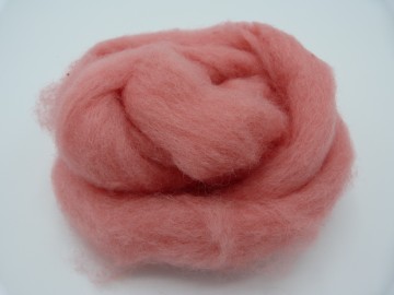 Corriedale kaardvlies in lont roze