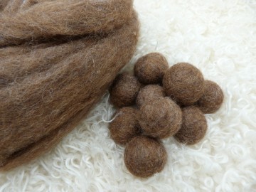 Gekleurde kaardvlies Deer/Hert met viltballetjes