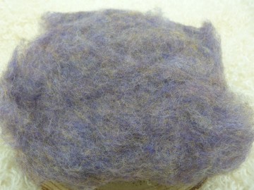 Mix van Maoriwol en Bergschaap paars-bruin gemêleerd