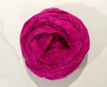 Sari Zijde Punch 25 gram | Handgeverfde Zijde voor Spinnen en Vilten