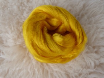 Gekleurde bamboo in lont geel