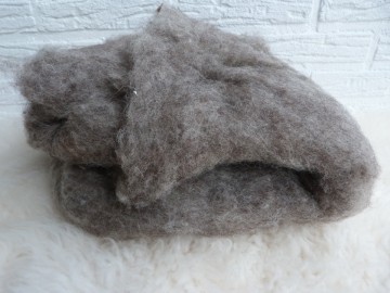 Natuurlijk grijze Jacob kaardwol