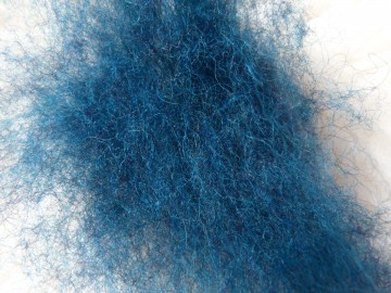 Gekaarde bergschaap in de kleur Petrol